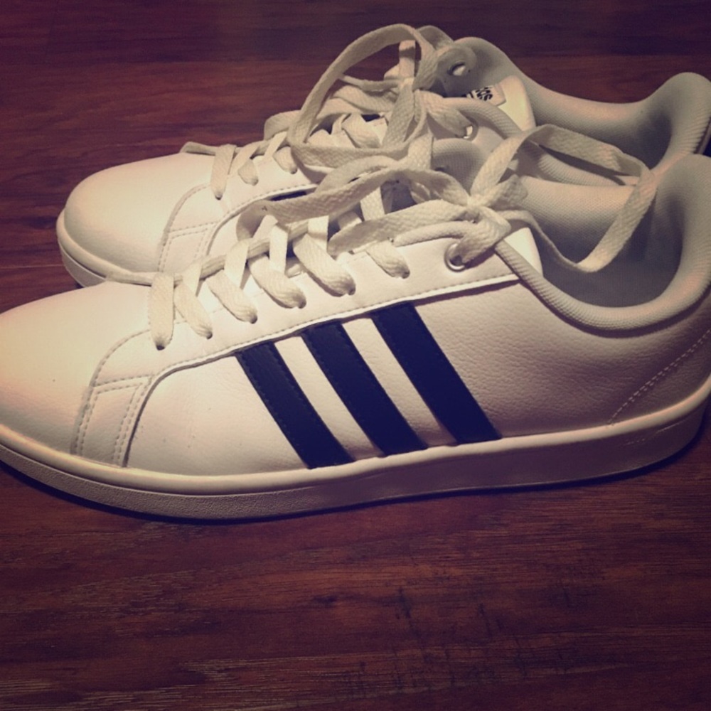 Black/white Adidas Allstar